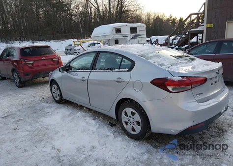 2018 Kia Forte Lx из США, поврежденный, VIN 3KPFK4A72JE190741